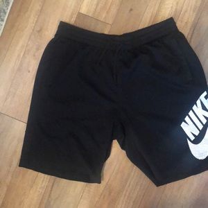 Nike Shorts SB XL